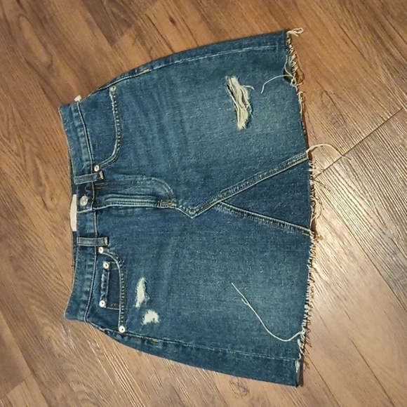 Everlane Blue Mid Wash Lightly Distressed Cowgirl Cut Jean Skirt A31 - Picture 1 of 6